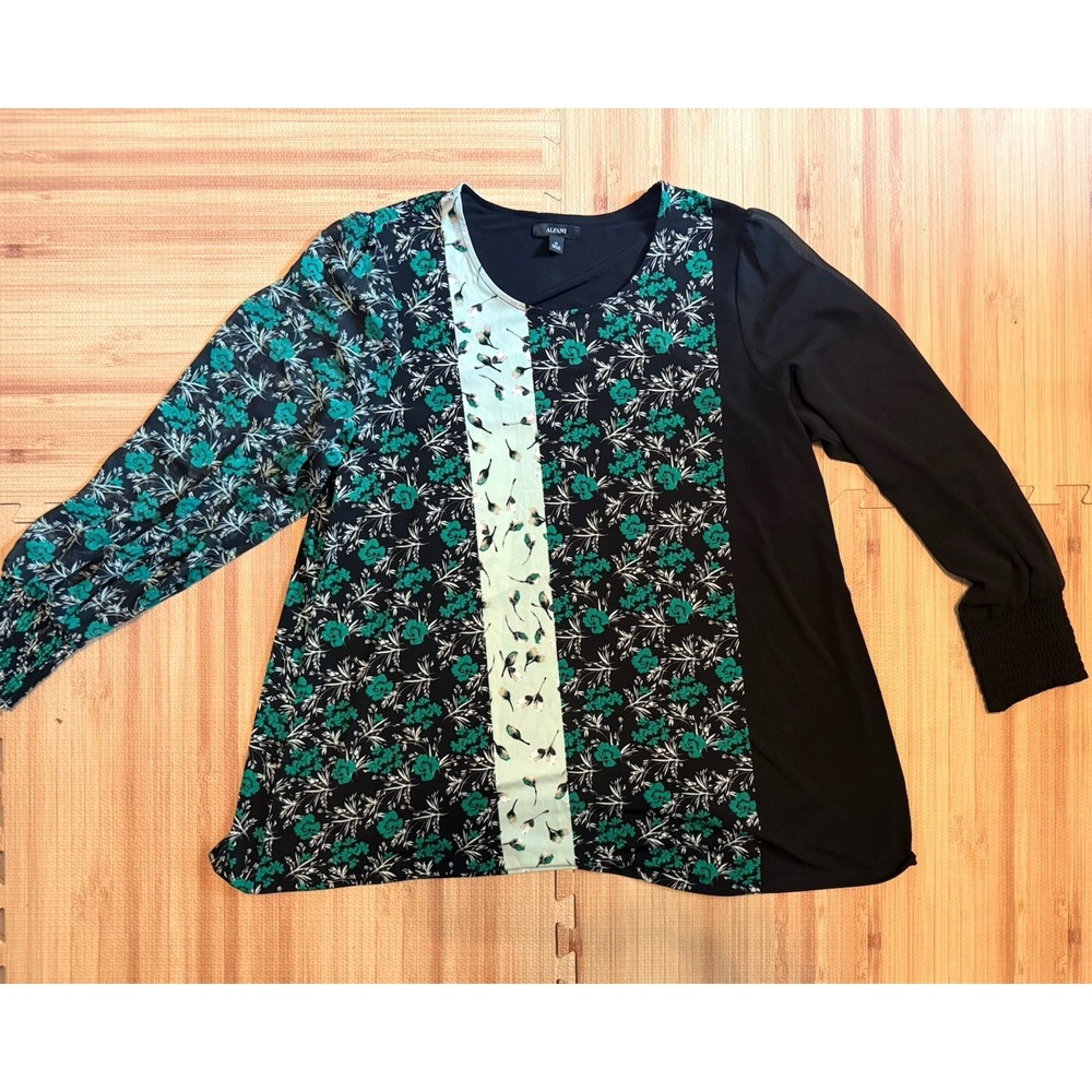 Black and Green Floral Alfani Long Sleeve Strech Blouse Plus Size 2X